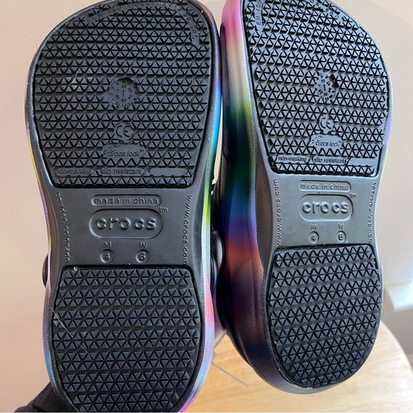 Crocs Bistro Graphic Slip Resistant Clog Neon Tie Dye Work Women’s 6 Men’s 4 NEW - Picture 9 of 10